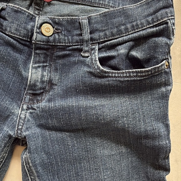 Hollister Denim  Capri pants  dark blue denim/ Social stretch  mid rise 
Fading - Picture 4 of 9